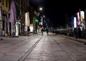 Covid, l’assessore alla Sanità della Regione: “Serve coprifuoco alle 23 anche nel Lazio”