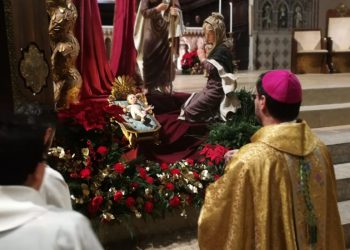 Covid, l’Unione Europea vuole il divieto delle messe a Natale