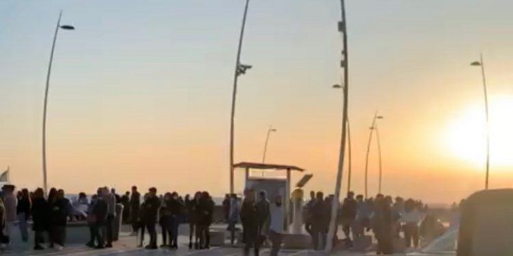 Latina, il Comune chiude il piazzale di Capoportiere per evitare assembramenti