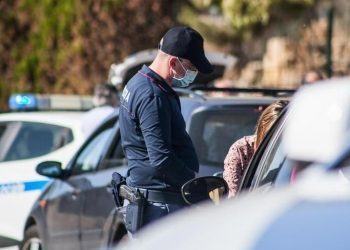 Covid, altre 4 regioni a rischio zona arancione