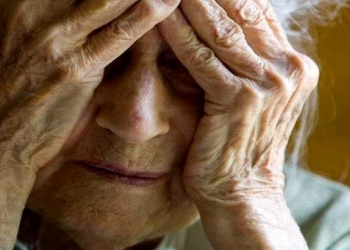 Scoperta casa di riposo lager in provincia di Latina, anziani maltrattati e insultati. 3 arresti