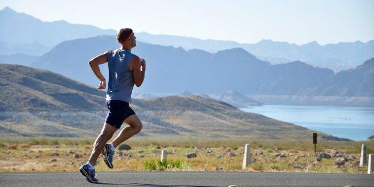 Come combattere lo stress attraverso lo sport e l’attività fisica