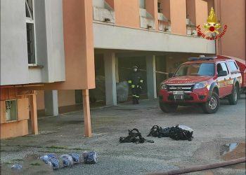 Incendio in un appartamento a Latina: donna muore intossicata