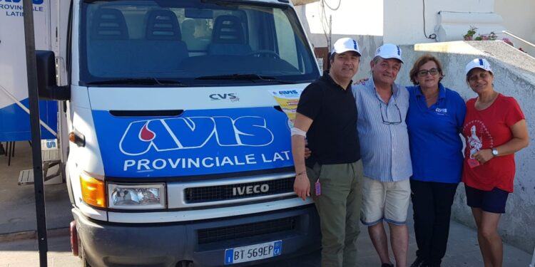 AVIS DEL CIRCEO A PONZA, IL NEO SINDACO PRIMO DONATORE