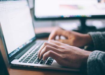 Diventare tecnico informatico: formazione, attività e opportunità lavorative