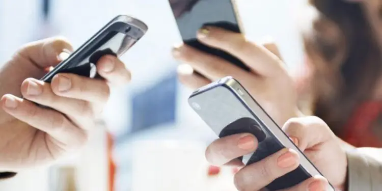 Il mobile mette la freccia: il 91,5% degli italiani naviga da smartphone