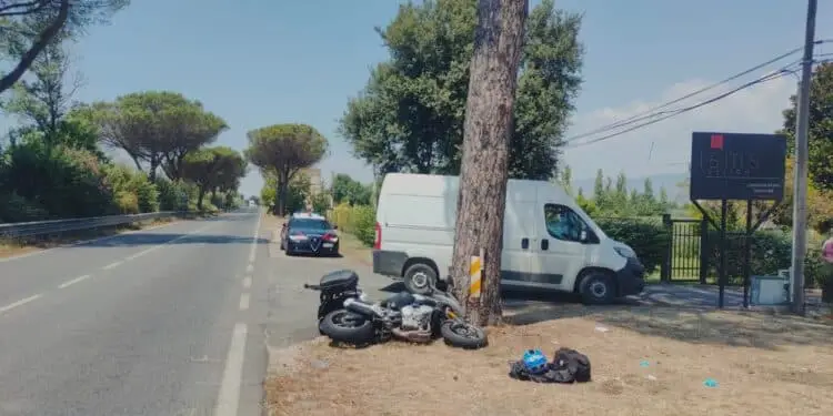 Incidente mortale sull’Appia a Latina: arrestato il 30enne alla guida del furgone