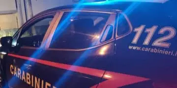 Difende le amiche dalle molestie: 18enne brutalmente aggredito in centro a Latina