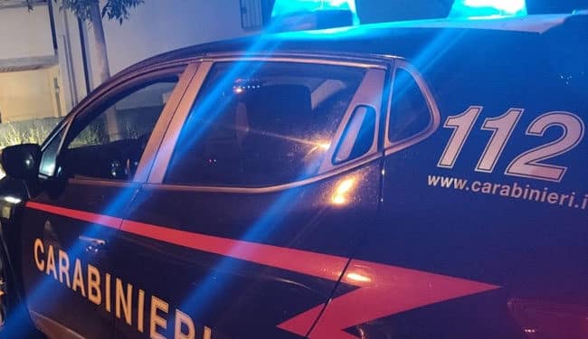 Difende le amiche dalle molestie: 18enne brutalmente aggredito in centro a Latina