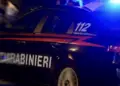 Tunisino non si ferma all’alt e tenta di travolgere un carabiniere, poi fugge contromano a Terracina