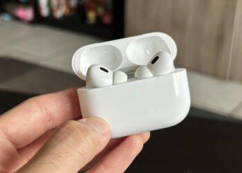Maxi frode sugli AirPods: sequestro di milioni di euro anche nella provincia di Latina