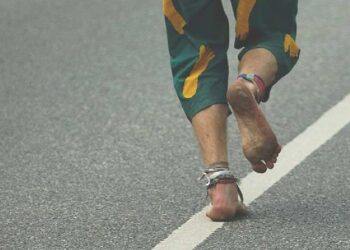 Latina, entra in hotel senza soldi, litiga con il portiere e gli ruba il telefono: tenta la fuga a piedi sulla Pontina