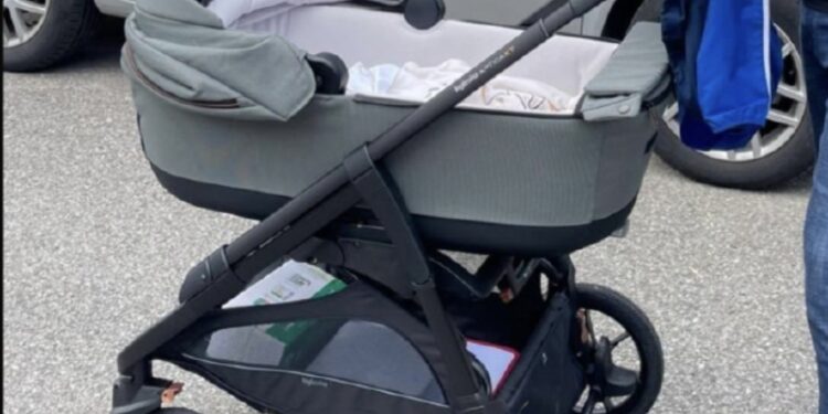 Passeggino con doppio fondo: nuova trovata per furti nei negozi a Latina