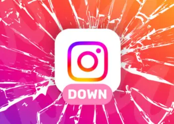 Latina, la festa di Natale del liceo scientifico “Grassi” e del Classico “Dante Alighieri” manda Instagram down