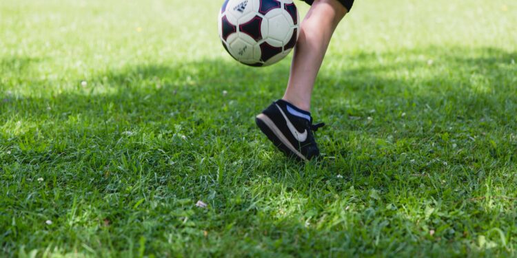 Latina supera il Taranto: Tre punti in un clima difficile