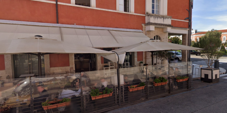 Latina, lo storico Bar Poeta ha un nuovo gestore: i risultati del bando