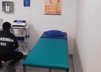Botox e filler sottocosto a Latina: la proprietaria del centro estetico era solo abilitata per i tatuaggi