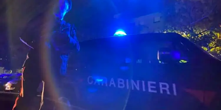 Sei banditi armati assaltano villa in via Isonzo a Latina: professionista e sorella immobilizzati