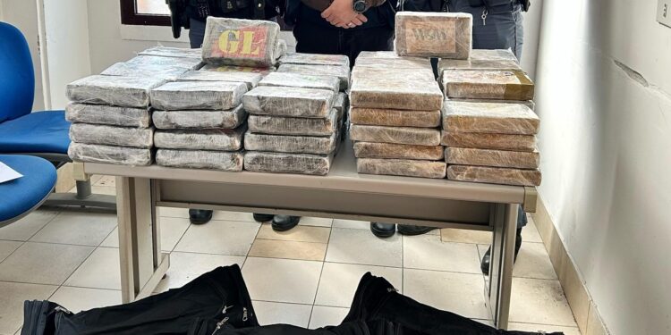 Sequestro record di cocaina a Latina: arrestato con 105 Kg di droga
