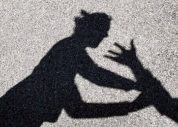 Latina, donna aggredita in strada: intervengono due agenti fuori servizio