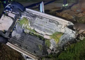 Auto “vola” nel giardino di una casa tra Latina e Sezze Scalo: 30enne soccorso in codice rosso