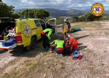 Arrampicatore precipita dalla falesia di Bassiano: elitrasportato al Goretti
