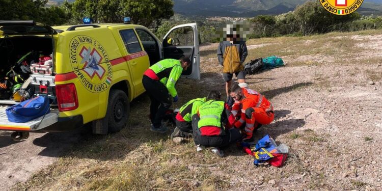 Arrampicatore precipita dalla falesia di Bassiano: elitrasportato al Goretti