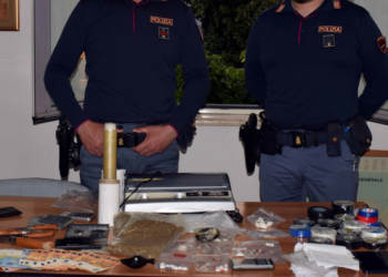 Blitz antidroga in provincia di Latina: in manette quattro persone con mezzo chilo di stupefacenti