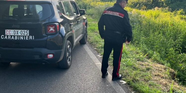 Sonnino: auto piomba su pedone, grave un giovane, nei guai un 78enne