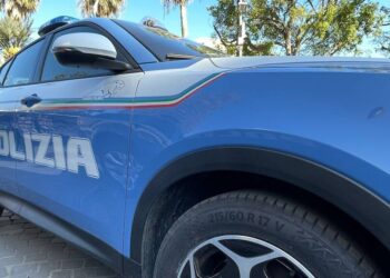 Latina, furto in villa all’ora di pranzo: anziano sotto shock. Caccia ai quattro banditi