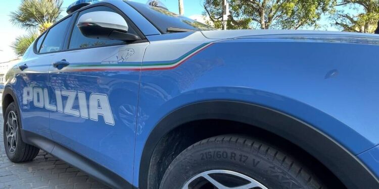 Latina, furto in villa all’ora di pranzo: anziano sotto shock. Caccia ai quattro banditi