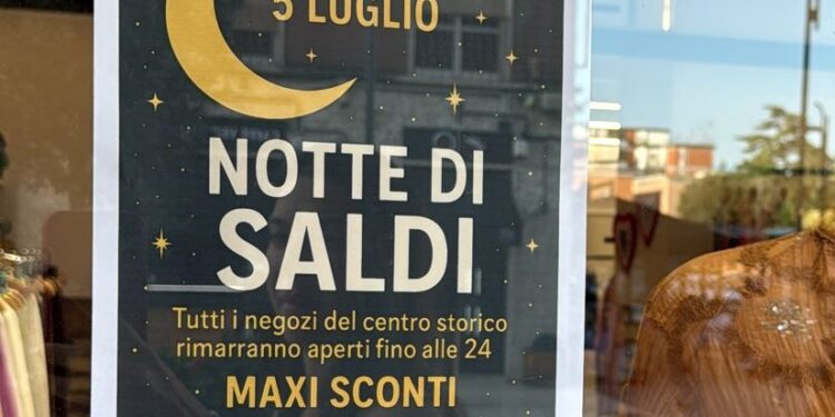 Shopping serale a Latina: domani la “Notte di Saldi”