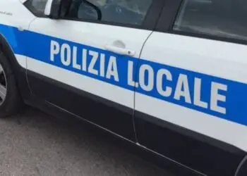 Lido di Latina, palazzina a rischio crollo: scatta l’evacuazione per spaghetteria e residenti