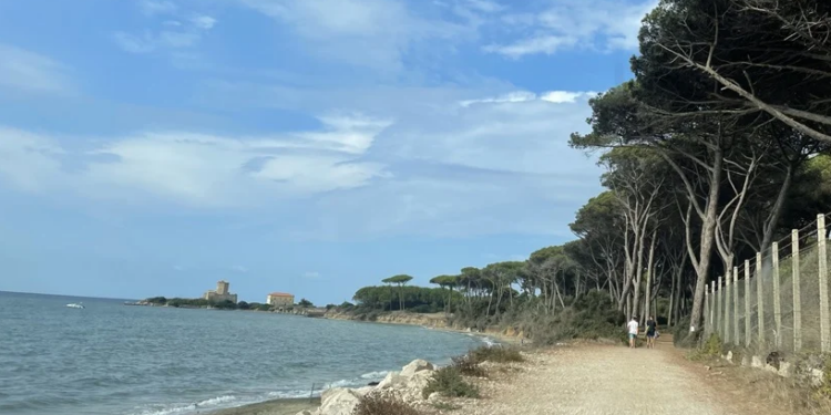 Riapre(finalmente) una delle spiagge piu belle di Latina