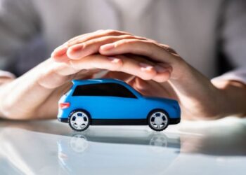 Polizza Auto: come scegliere bene tra coperture, clausole e dettagli che fanno la differenza