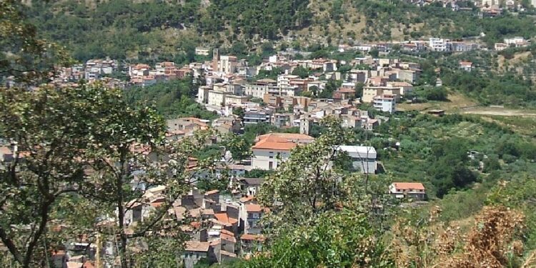 Dramma in provincia di Latina: muore uno studente di 15 anni, disposta l’autopsia