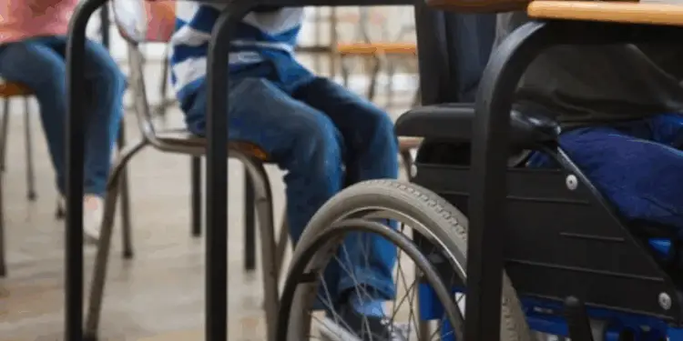 “Bambini disabili dimenticati”: la dura lettera di una mamma di Latina