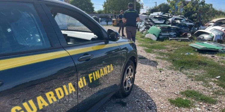 Orrore ambientale a Sermoneta: la Finanza scopre maxi discarica con tonnellate di rifiuti speciali