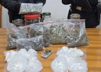 Latina, nasconde un chilo di cocaina in camera da letto: scatta l’arresto