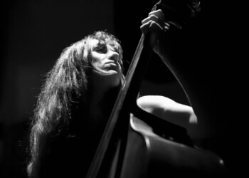 Zaleska: il contrabbasso di Caterina Palazzi incontra i graffiti di Stefania Panelli