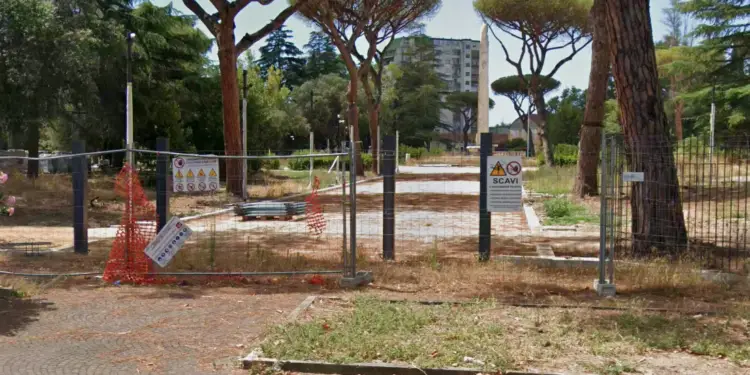 Latina, anni di lavori e rinvii: ora il vincolo boschivo complica la riapertura dei “Giardinetti”