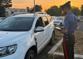 Raid nel parcheggio del ristorante: due arresti dopo il blitz dei Carabinieri di Latina
