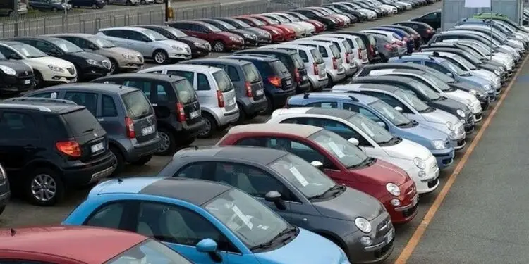Gli aspetti da controllare prima di acquistare un’auto usata: la guida essenziale