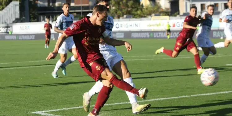 Il Latina cade a Ravenna: non basta il vantaggio di Ercolano, finisce 3-1